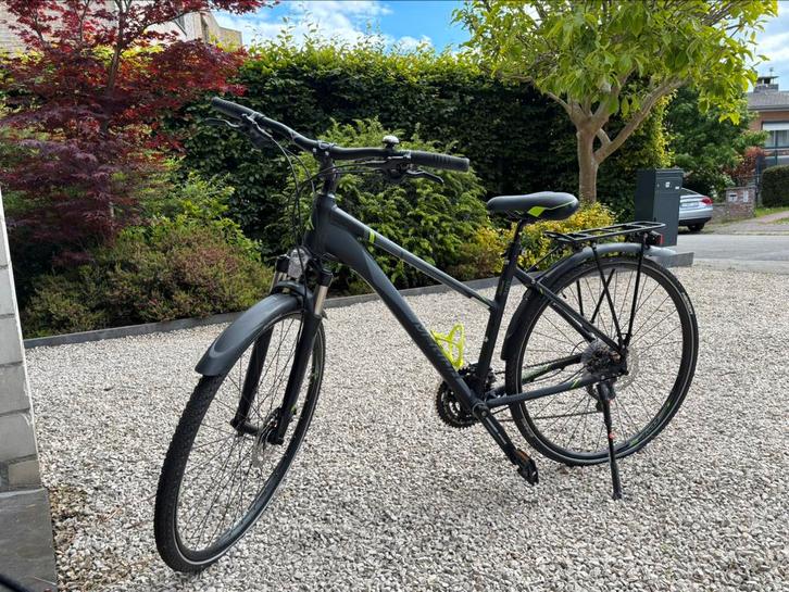 Merida Crossway 300 trekkingfiets (28” | zwart/groen), Fietsen en Brommers, Fietsen | Heren | Sportfietsen en Toerfietsen, Zo goed als nieuw