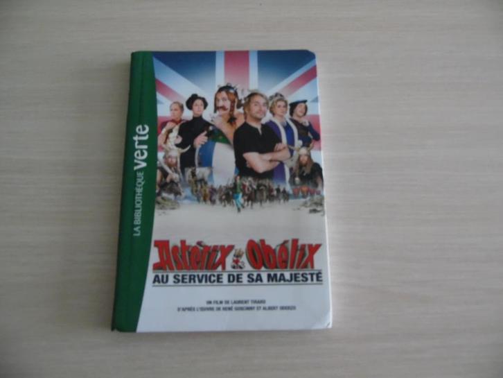 ASTÉRIX ET OBÉLIX     AU SERVICE DE SA MAJESTÉ, Boeken, Kinderboeken | Jeugd | 10 tot 12 jaar, Zo goed als nieuw, Fictie, Ophalen of Verzenden