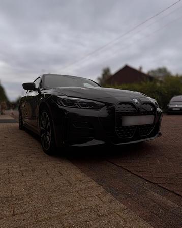 BMW i4 M -Location voiture  beschikbaar voor biedingen