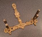 Antiek klok onderdeel brons, Enlèvement