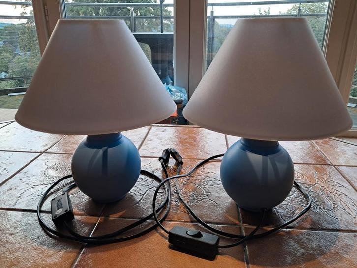 Set van 2 vintage lichtblauwe bedlampjes, Huis en Inrichting, Lampen | Tafellampen, Gebruikt, Minder dan 50 cm, Stof, Ophalen of Verzenden