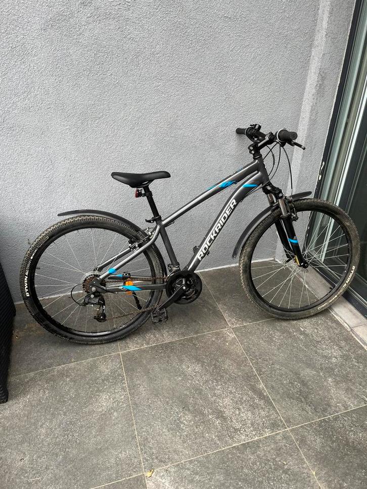 Rockrider fiets zwart/blauw, Fietsen en Brommers, Fietsen | Mountainbikes en ATB, Gebruikt, Heren, Overige merken, 45 tot 49 cm
