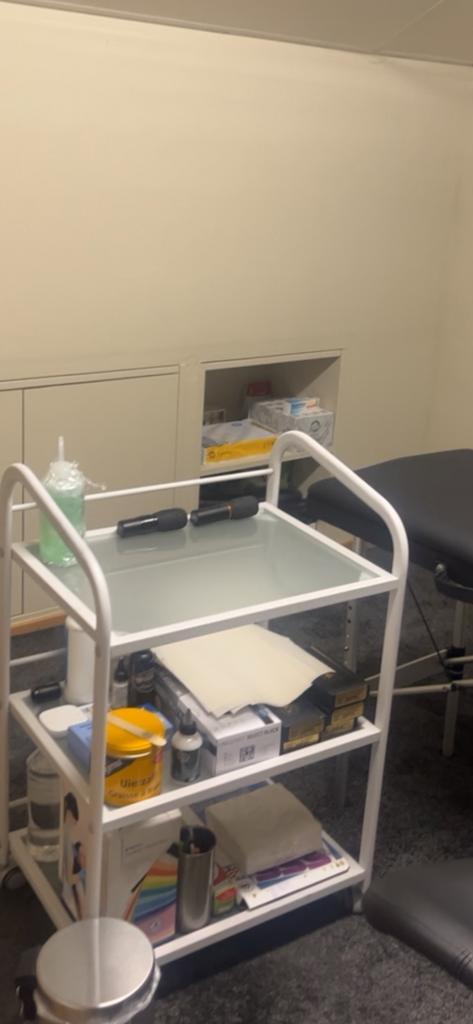 Tattoo materiaal, Hobby en Vrije tijd, Tekenen, Zo goed als nieuw, Ophalen