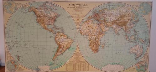 Canvas The world National Geographic, Huis en Inrichting, Woonaccessoires | Wanddecoraties, Gebruikt, Ophalen of Verzenden
