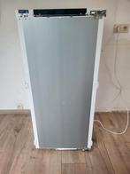 Réfrigérateur encastrable Liebherr de 2022, hauteur 122 cm, Comme neuf, Enlèvement ou Envoi