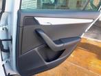 PANNEAU DE PORTE ARRIÈRE DROITE Skoda Octavia Combi (5EAC), Utilisé, Skoda