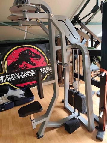Reverse fly/pec dec fitness beschikbaar voor biedingen