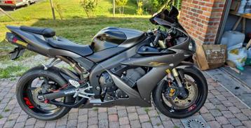 Moto yamaha r1 beschikbaar voor biedingen