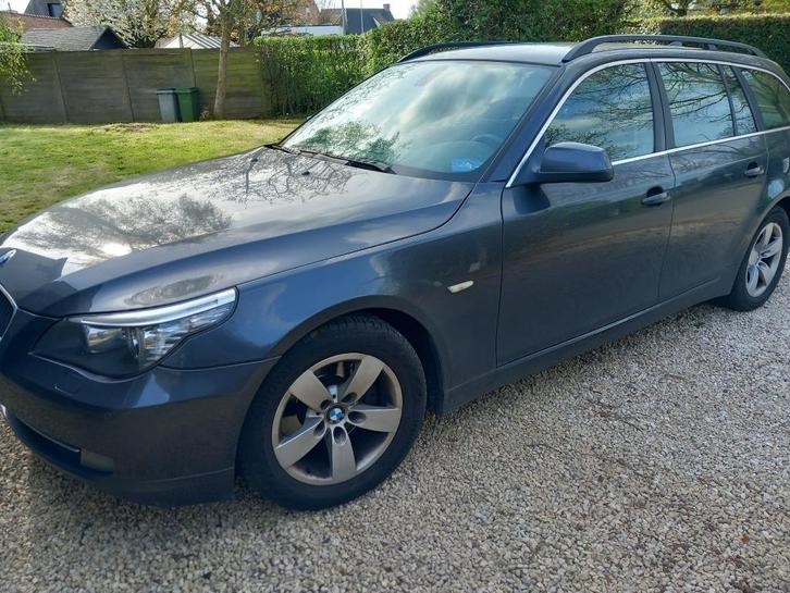 BMW520- Comfortabele Break-PX31-5H-Veel vernieuwd recent, Auto's, BMW, Particulier, 5 Reeks, Trekhaak, Diesel, Euro 5, Break, 5 deurs