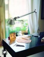Artemide Tolomeo bureaulamp, Ophalen