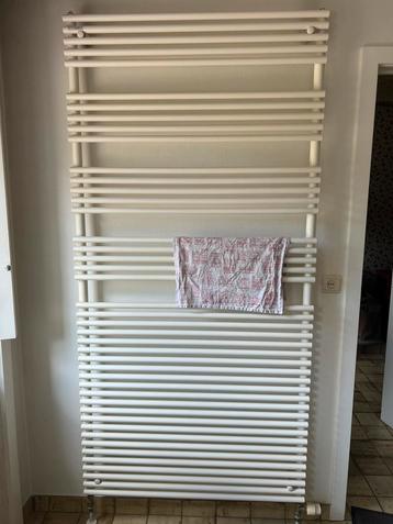 Handdoek radiator beschikbaar voor biedingen