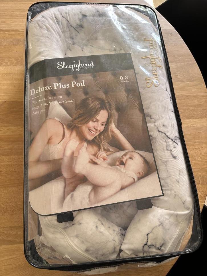 Sleepyhead Deluxe Plus Pod Babynestje, Kinderen en Baby's, Kinderspulletjes, Zo goed als nieuw, Ophalen