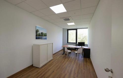 Bureau à louer - office for rent - kantoor te huur, Huis en Inrichting, Bureaus, Zo goed als nieuw, Bureau
