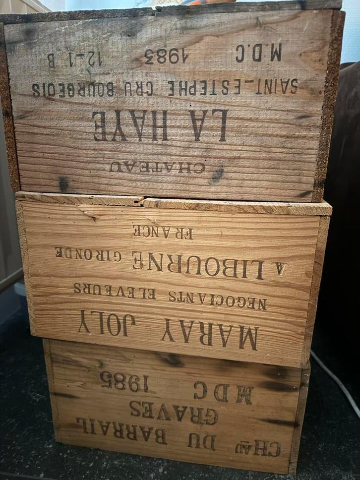 Lot 6 caisses bois vintage Château Bordeaux 80s, Maison & Meubles, Accessoires pour la Maison | Coffres, Comme neuf, Moins de 50 cm
