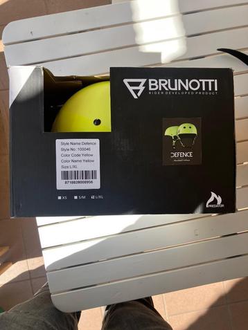 Brunotti Defence helm beschikbaar voor biedingen