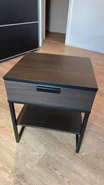 2 identieke ikea nachtkastjes, Ophalen, Gebruikt, 45 tot 65 cm, Minder dan 55 cm