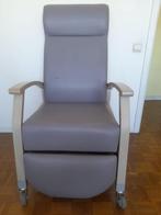 Fauteuil roulant médical RELAX, Diversen, Ophalen, Zo goed als nieuw, Duwrolstoel