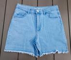 short en jeans taille 12-13 ans/158, Kinderen en Baby's, Kinderkleding | Maat 158, Ophalen of Verzenden, Zo goed als nieuw, Primark