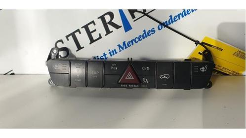 Paniekverlichtings Schakelaar van een Mercedes R-Klasse, Auto-onderdelen, Dashboard en Schakelaars, Gebruikt, 3 maanden garantie