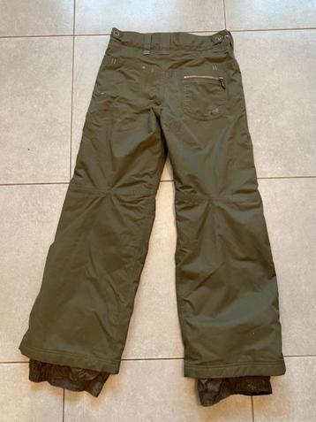toffe skibroek maat  146 - 158 Nieuwstaat beschikbaar voor biedingen
