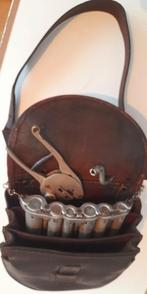 OUDE EN ZELDZAME TAS MET TRAMONTVANGER, Verzamelen, Ophalen of Verzenden