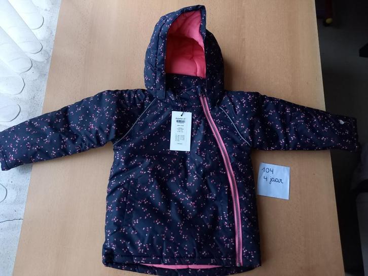 NIEUW, winterjas NAME-IT meisje maat 104, Kinderen en Baby's, Kinderkleding | Maat 104, Nieuw, Meisje, Jas, Ophalen of Verzenden