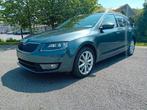 État Show Room : Skoda Octavia 1.6 Tdi Euro 6b, full options, Auto's, Skoda, Te koop, Xenon verlichting, Break, 5 deurs