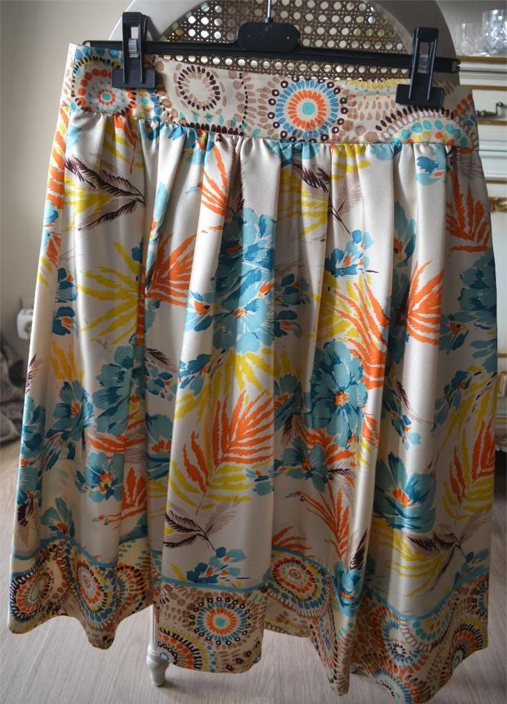 Rok Episode  (Nieuw !), Kleding | Dames, Rokken, Nieuw, Maat 38/40 (M), Overige kleuren, Knielengte, Ophalen of Verzenden