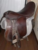 Paardenzadel, Ophalen