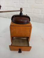 Oude koffiemolen (nummer 1), Ophalen