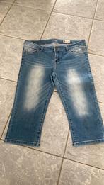 Korte broek jeans maat 44. W33, Kleding | Dames, Broeken en Pantalons, Ophalen of Verzenden, Zo goed als nieuw, Maat 42/44 (L)