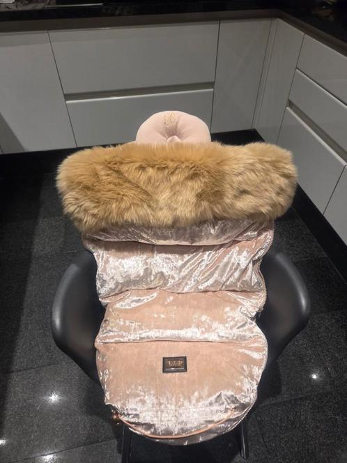 Luxe roze velvet voetenzak Bjällra of Sweden, Kinderen en Baby's, Buggy's, Zo goed als nieuw, Voetenzak, Ophalen of Verzenden