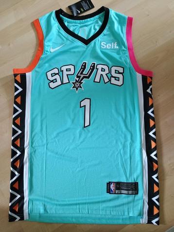 San Antonio Spurs Jersey Wembanyama maat: L beschikbaar voor biedingen