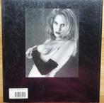 Eric Kroll's Fetish Girls, Taschen  1994, Ophalen of Verzenden, Gelezen, Overige onderwerpen