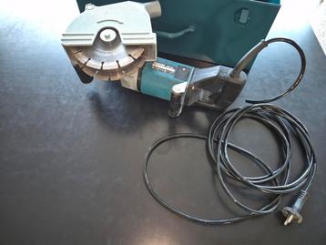 Sleuvenslijper - Makita - SG181 180mm 2150W in koffer beschikbaar voor biedingen