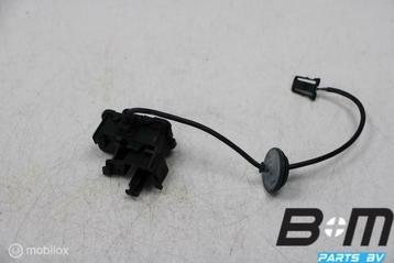 Tankklepslot VW Golf 7 5C6810773H beschikbaar voor biedingen