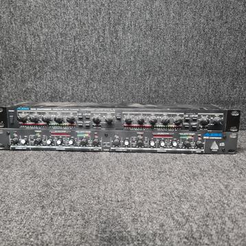 ALESIS 3630 / 3632 compressor limiter gate 
 beschikbaar voor biedingen