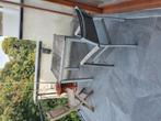 Tuintafel + 2 stoelen in Brussel 30€, Ophalen of Verzenden, Zo goed als nieuw