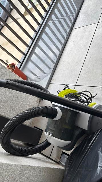 Als nieuwe stofbezem beschikbaar voor biedingen