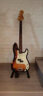 Precision bass 'Vintage icon V4', Muziek en Instrumenten, Snaarinstrumenten | Gitaren | Bas, Ophalen, Zo goed als nieuw