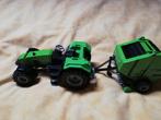 Speelgoed: John Deere tractor met balenpers (Siku), Ophalen of Verzenden, Gebruikt