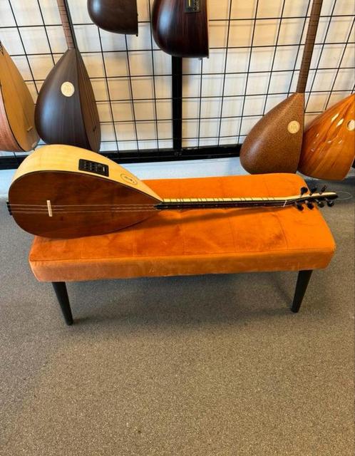 saz kelebek kısa sap fishmanli tam prof Actie!!, Muziek en Instrumenten, Instrumenten | Toebehoren, Ophalen of Verzenden