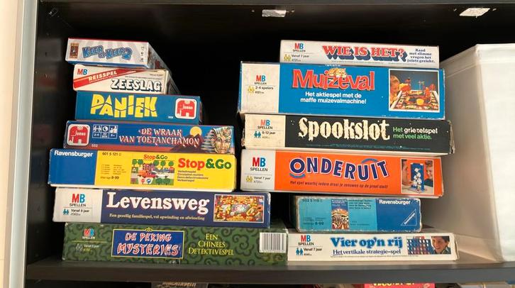 Vintage gezelschapsspellen, Hobby en Vrije tijd, Gezelschapsspellen | Bordspellen, Gebruikt, Ophalen of Verzenden