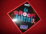 Vintage sticker De Droomfabriek T V 1, Film, Tv of Omroep, Zo goed als nieuw, Verzenden