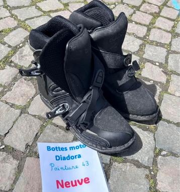 Bottes courtes de moto Diadora P.43 beschikbaar voor biedingen