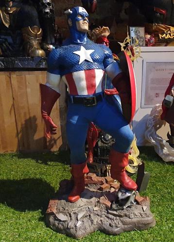Sideshow Captain America 