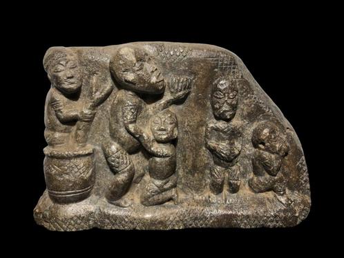 Stèle en pierre Bakongo ( Ntadi - Bitumba) ancienne, Antiquités & Art, Art | Art non-occidental, Enlèvement ou Envoi