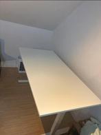 Verstelbare bureau wit, Ophalen of Verzenden, In hoogte verstelbaar, Gebruikt, Bureau