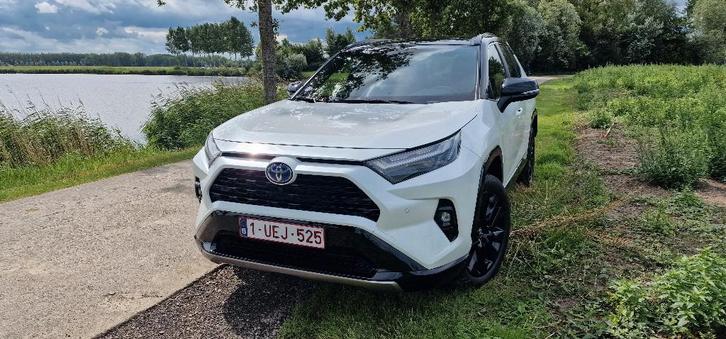 Toyota Rav4 Hybrid *AWD*panodak*camera 360* Full option, Auto's, Toyota, Particulier, Rav4, 360° camera, 4x4, ABS, Achteruitrijcamera