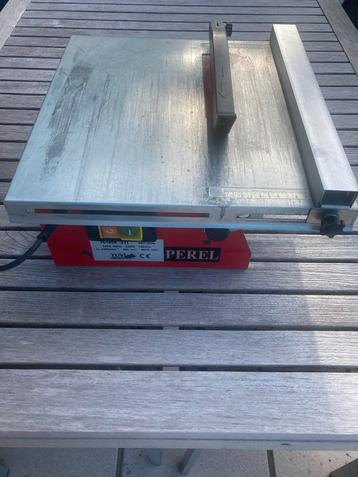 Scie à eau pour couper les carreaux, Moins de 600 watts, 30 à 70 mm, Comme neuf, Enlèvement